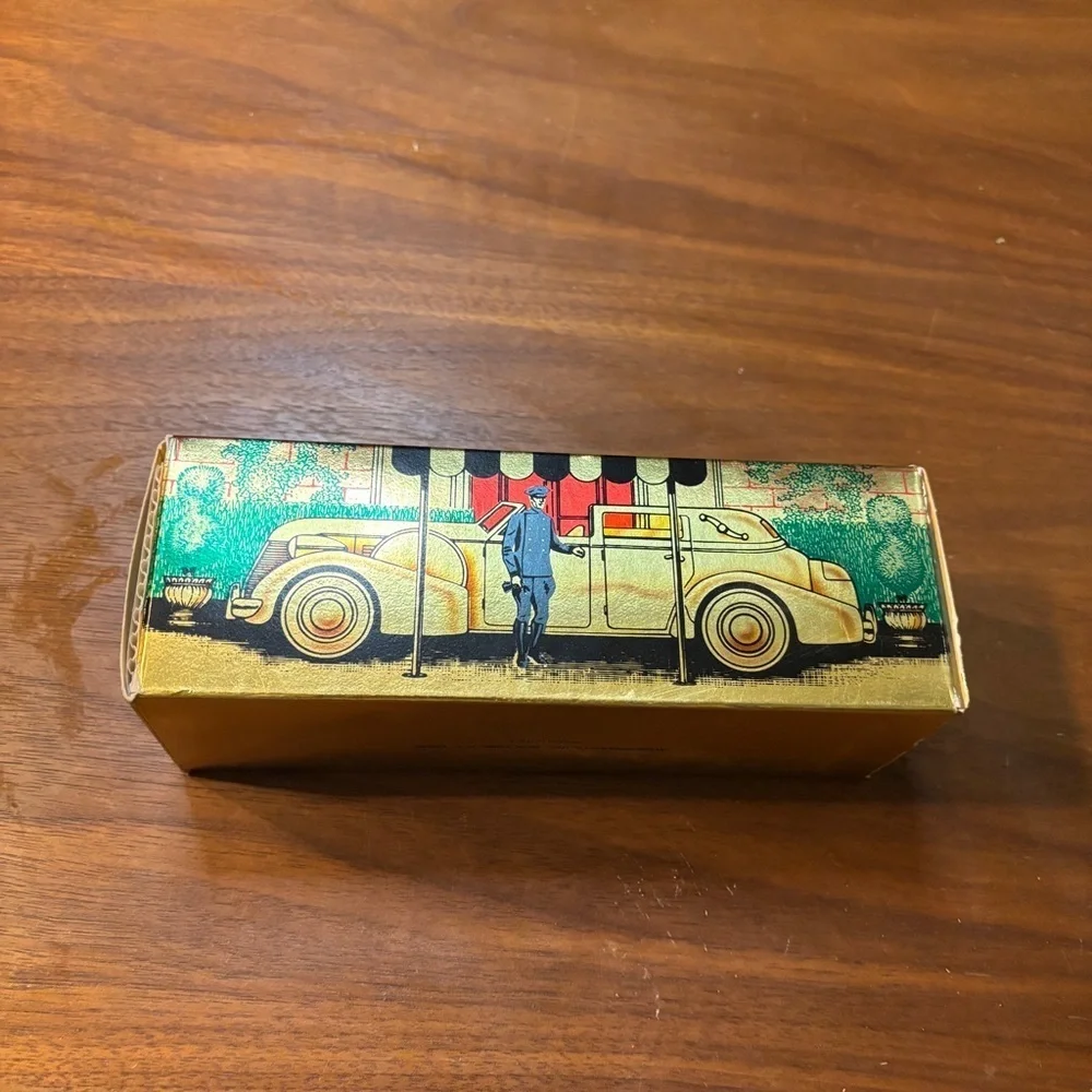 VTG Avon Solid Gold Cadillac Wild Country After Shave Full In Box